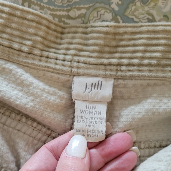 J. JILL CROCHET DETAIL SOFT CORDUROY PAINTERS PANTS - Picture 9 of 10